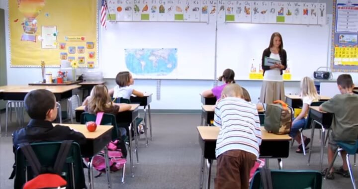 Classroom 30x: Transforming How We Teach and Learn in Today’s Schools