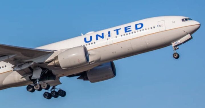 United Airlines Flight UA770 Emergency Diversion: What Really Happened?