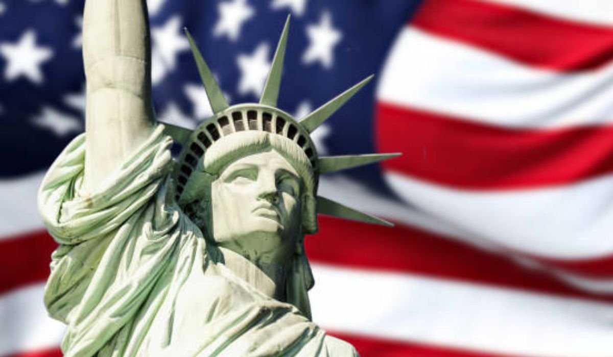 How Architecture Shapes Social Behavior