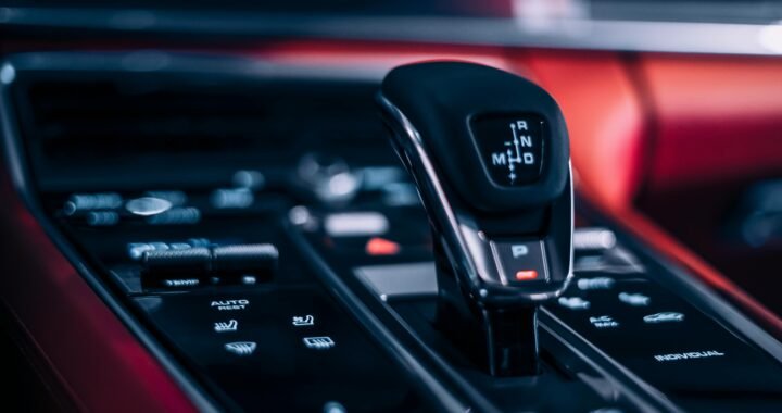 Do the Driving Modes in Cadillac LYRIQ Offer Different Ranges or Battery Usages? Your Ultimate Guide to Smarter Efficiency