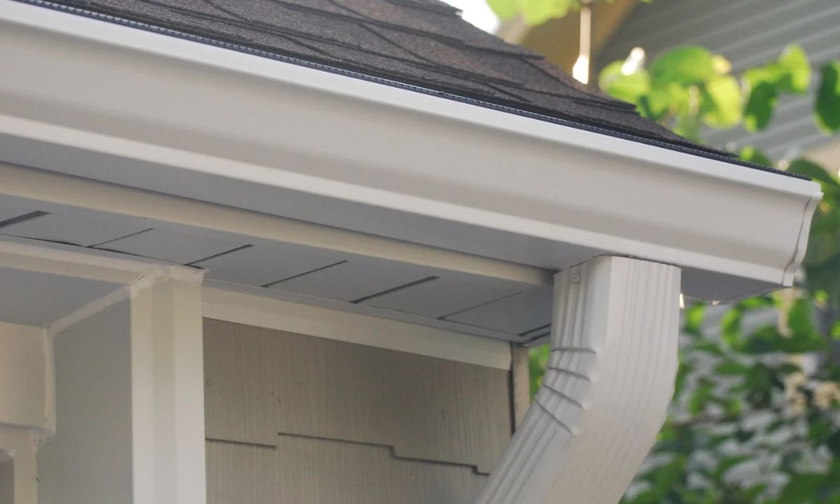 Classic Roofing & Gutters